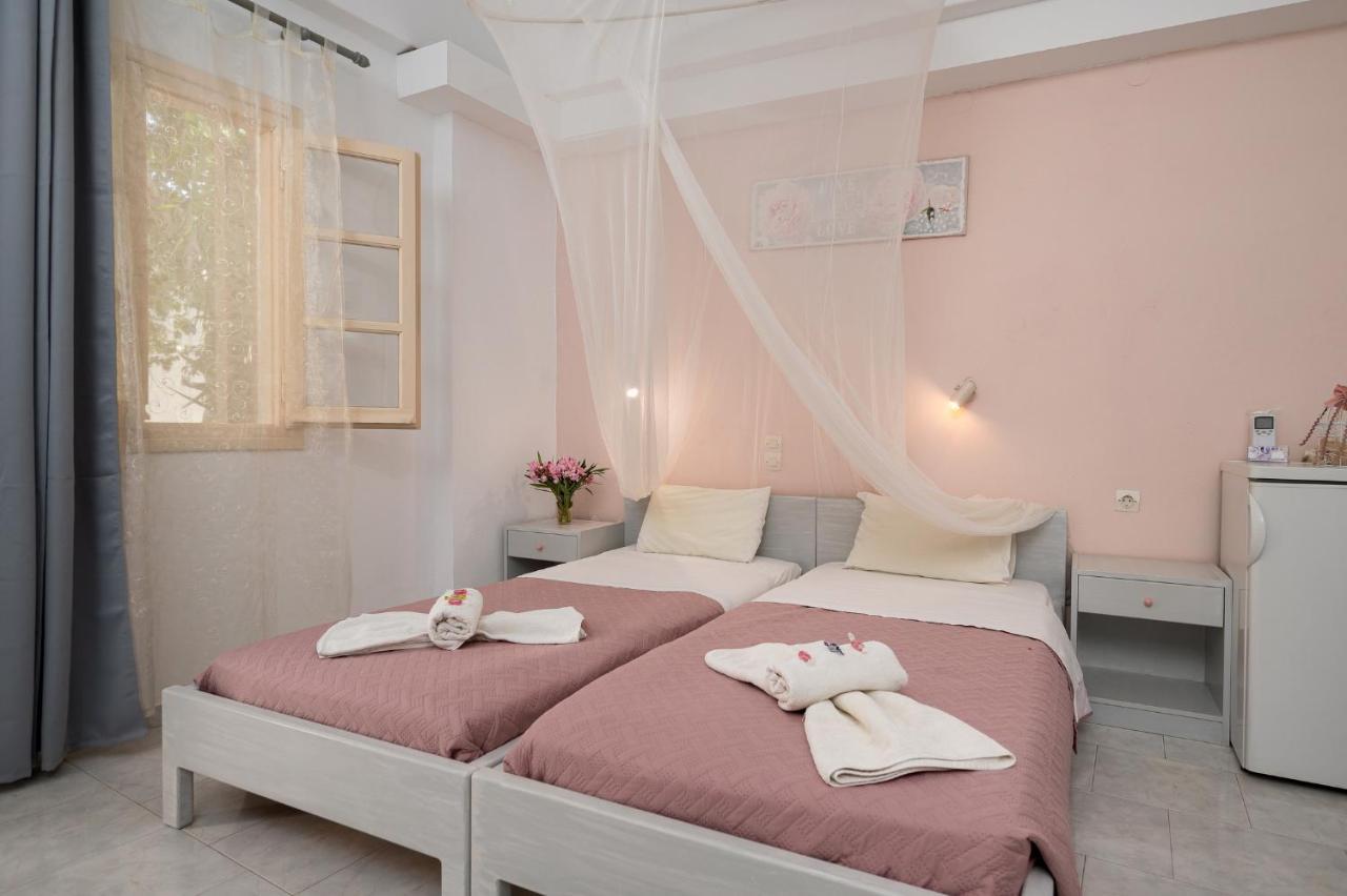 Sofia Rooms Pitsidia Luaran gambar