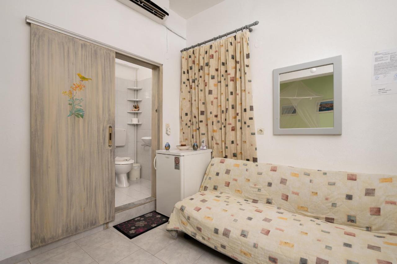 Sofia Rooms Pitsidia Luaran gambar